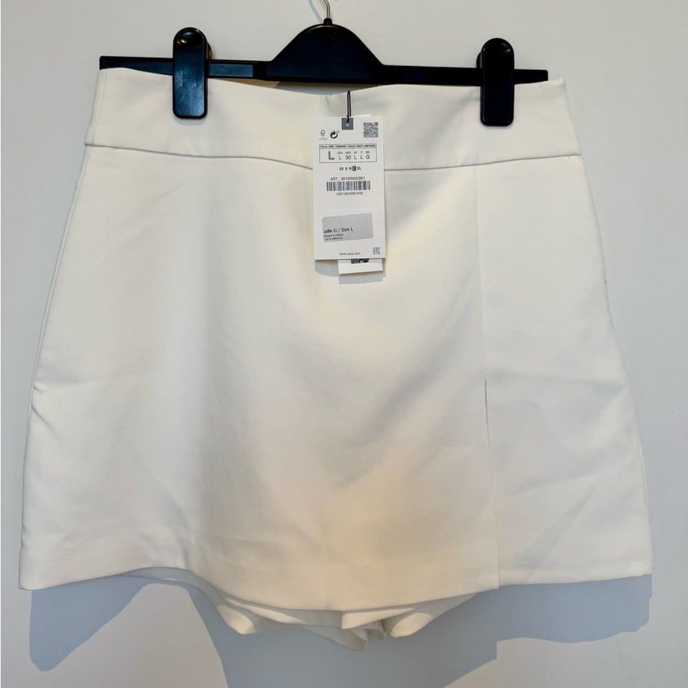 NWT Zara Women’s White Skort L